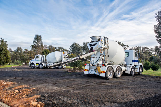 Best Local Concrete Companies  in Freeman, SD